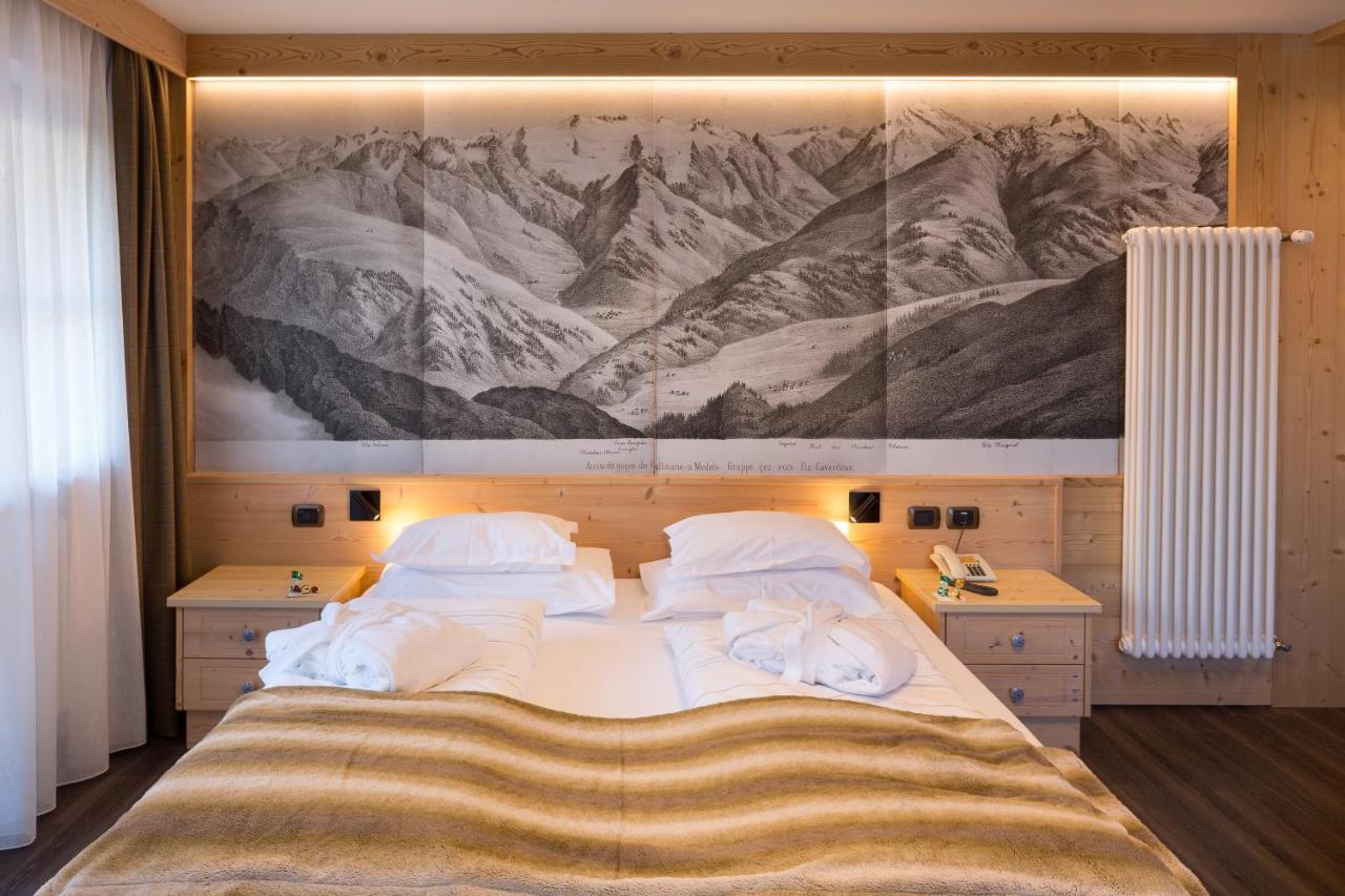 Hotel Somont เซลวาดีวัลการ์เดนา ภายนอก รูปภาพ